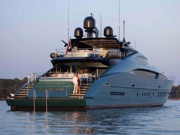 who owns blue ice yacht